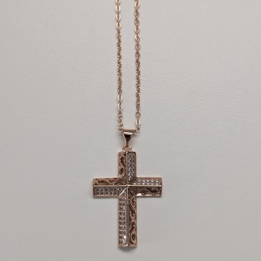 Elegant Rose Gold Cross Pendant Necklace